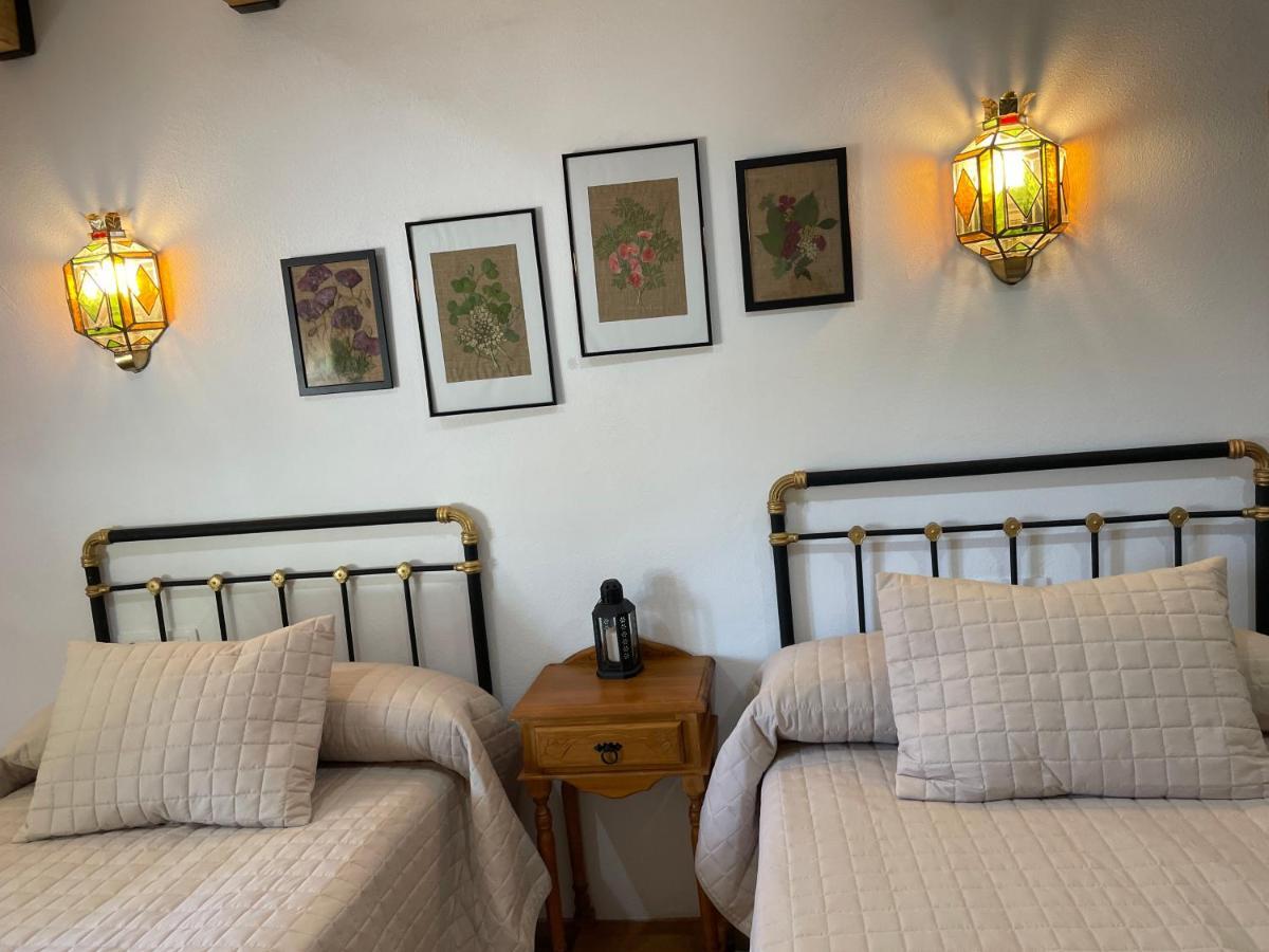 Гостевой дом Vivienda Turistica Rural Casa Irene Сегура-де-ла-Сьерра Экстерьер фото